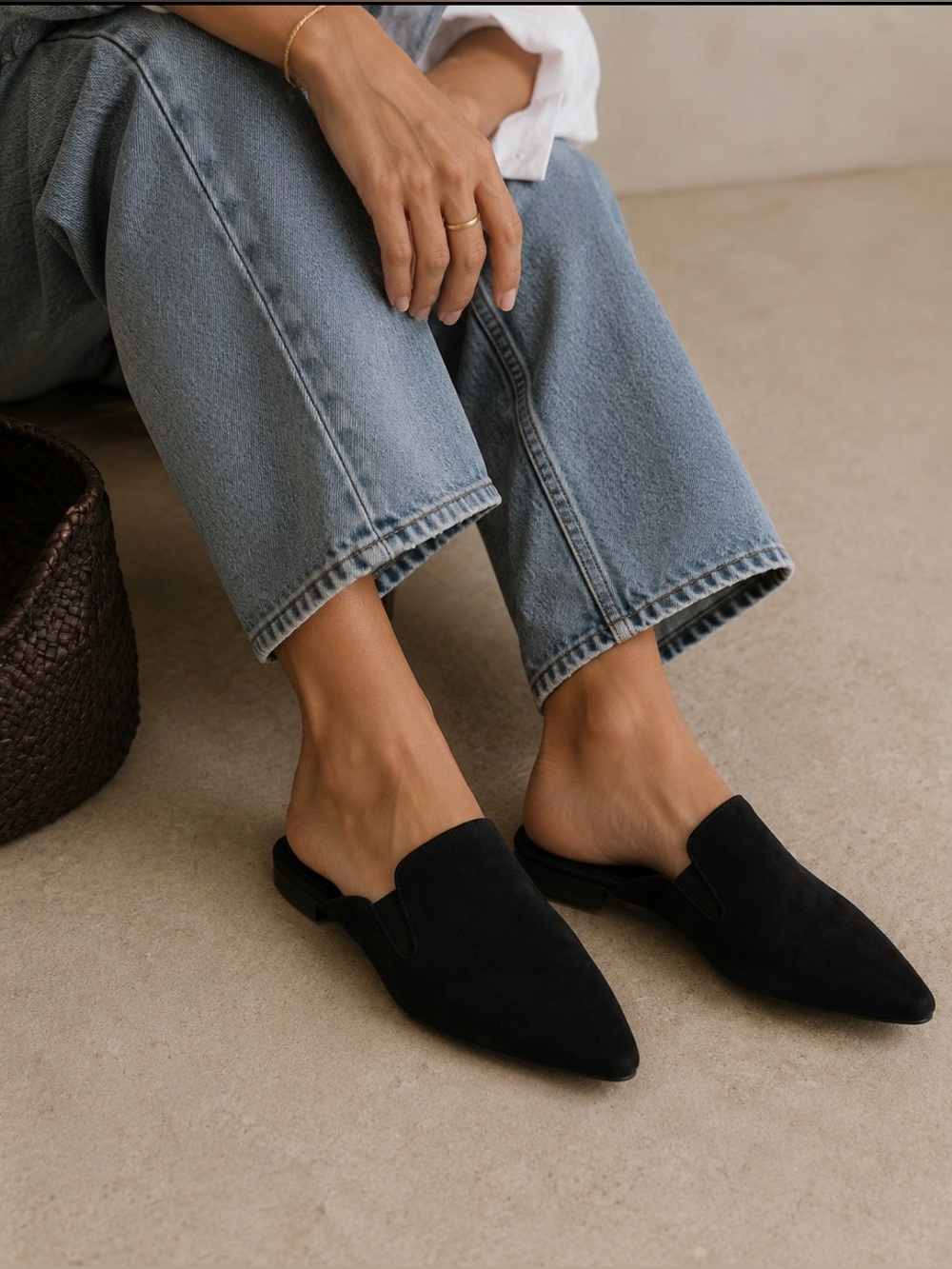 Jenni Kayne black suede Pointed Toe Slip-On Flats mules 38 7.5